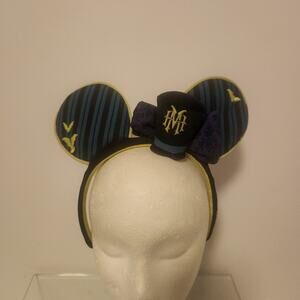 Disney Parks Haunted Mansion Ghost Host Headband Ears Glow In Dark halloween